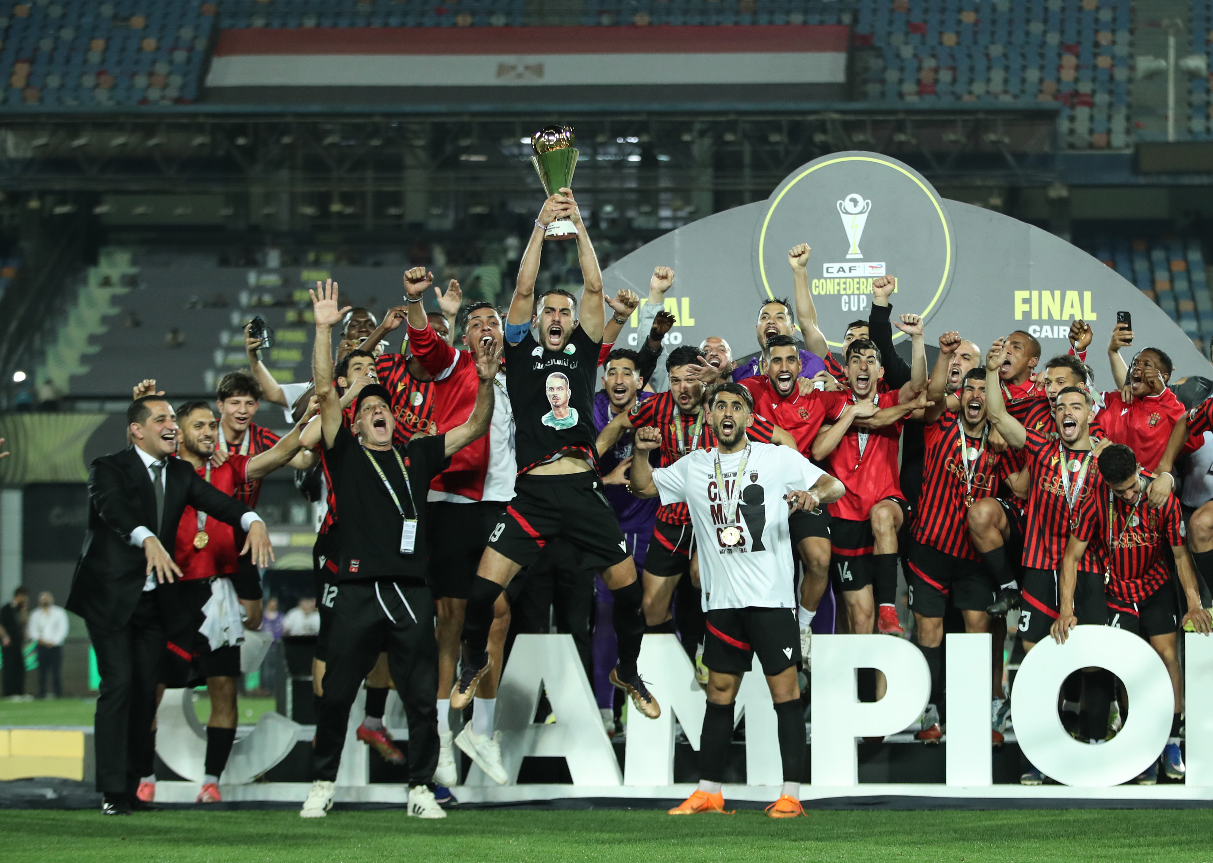 USM Alger crowned TotalEnergies CAF Confederation Cup champions after epic penalty victory over Zamalek
